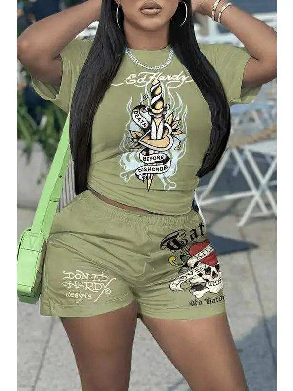 Graphic T Shirt and Shorts Set